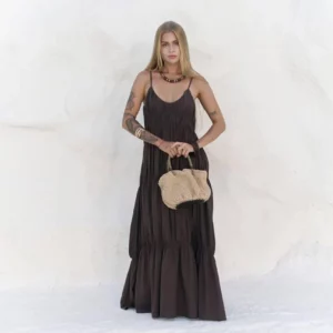 Robe sillage noisette