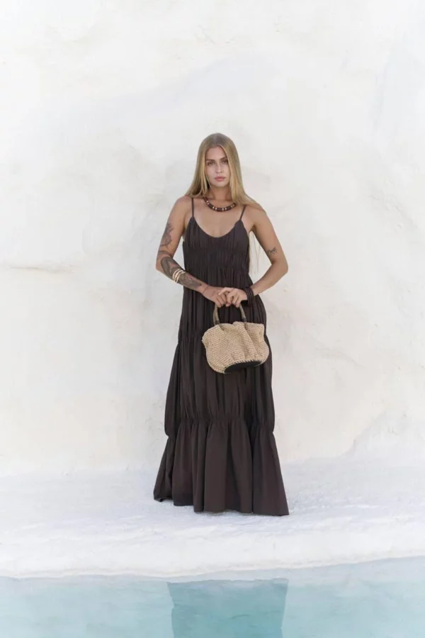 Robe sillage noisette